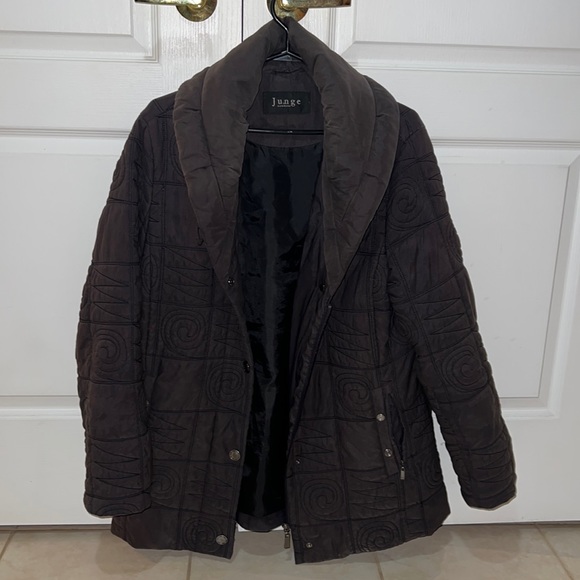 brown lightweight jacket - Picture 1 of 2